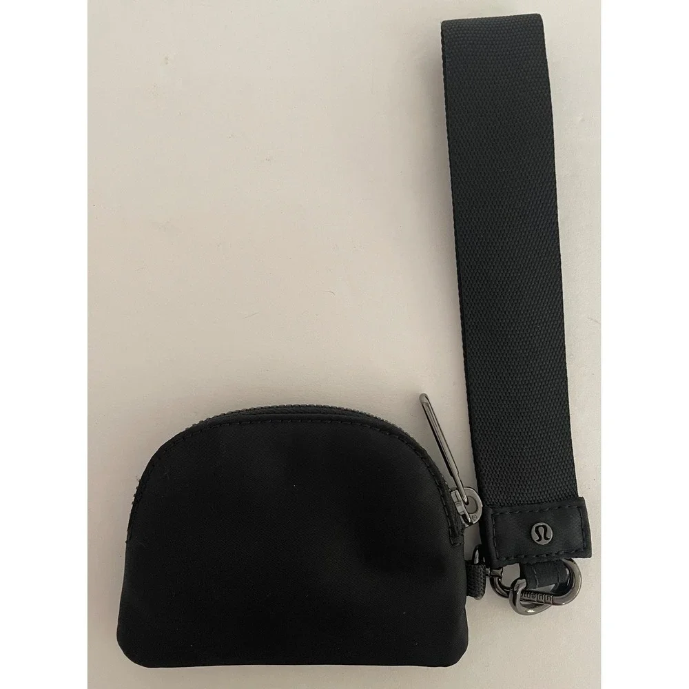 lululemon athletica dual pouch